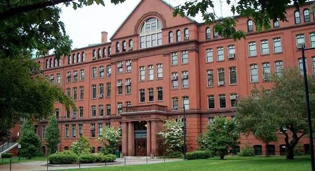Harvard Üniversitesi’ne Nasıl Başvurulur? içeriğine ait görsel
